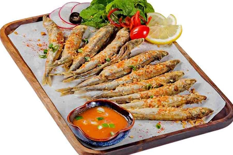 Cá trứng nướng