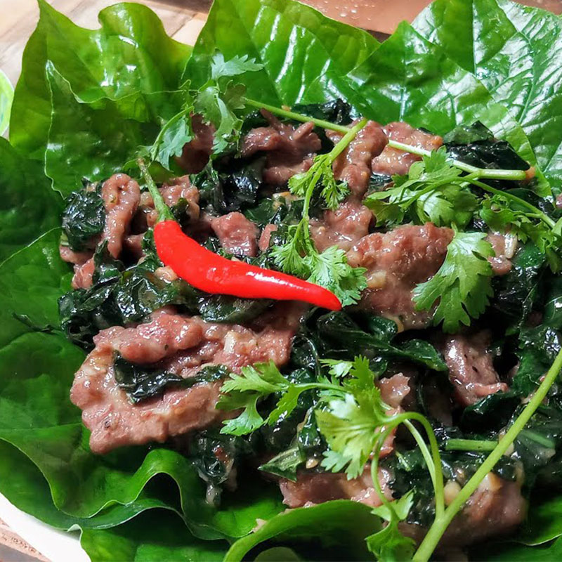 Nghé xào lá lốt