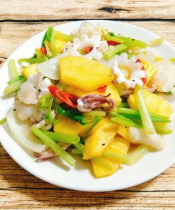 Mực xào dứa